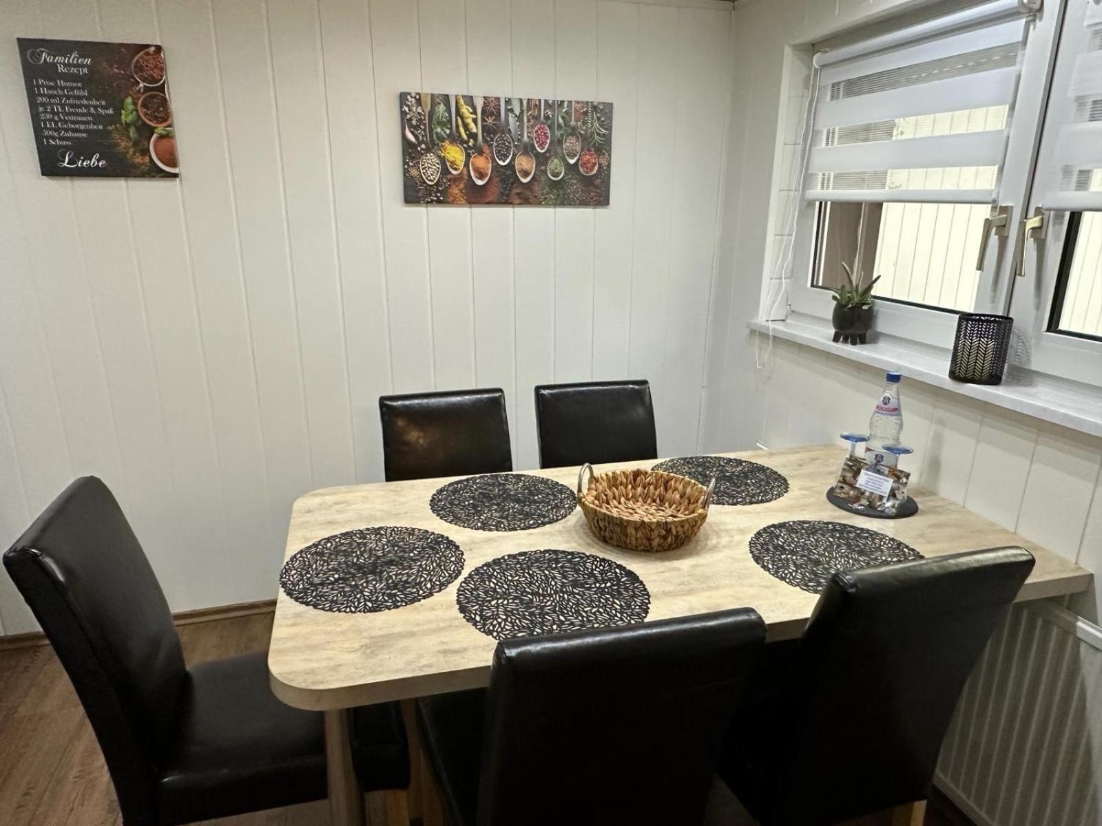 Christels Ferienwohnung 1 In Thale Mit Sonnenterrasse Und Grill Exterior foto