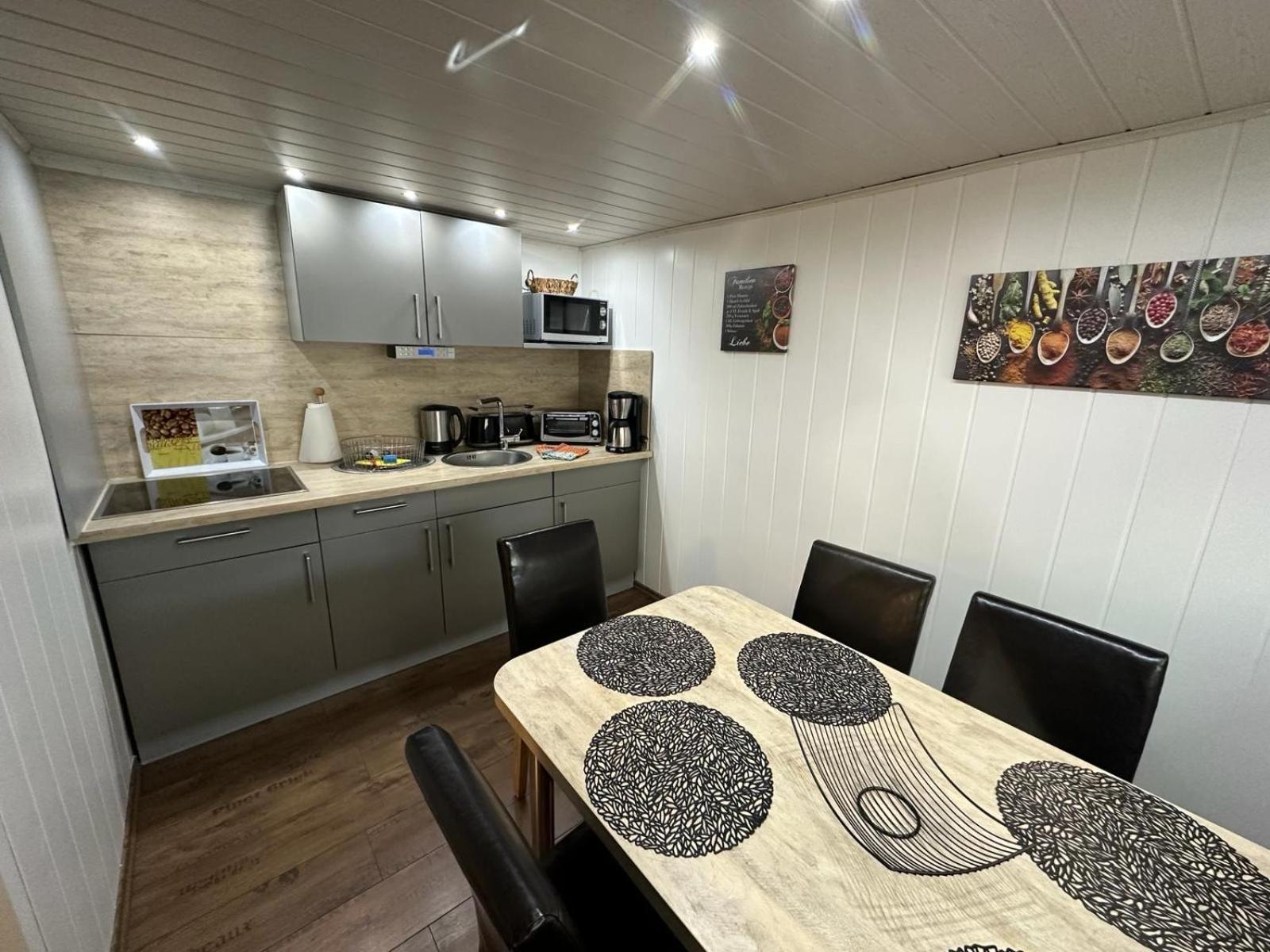 Christels Ferienwohnung 1 In Thale Mit Sonnenterrasse Und Grill Exterior foto