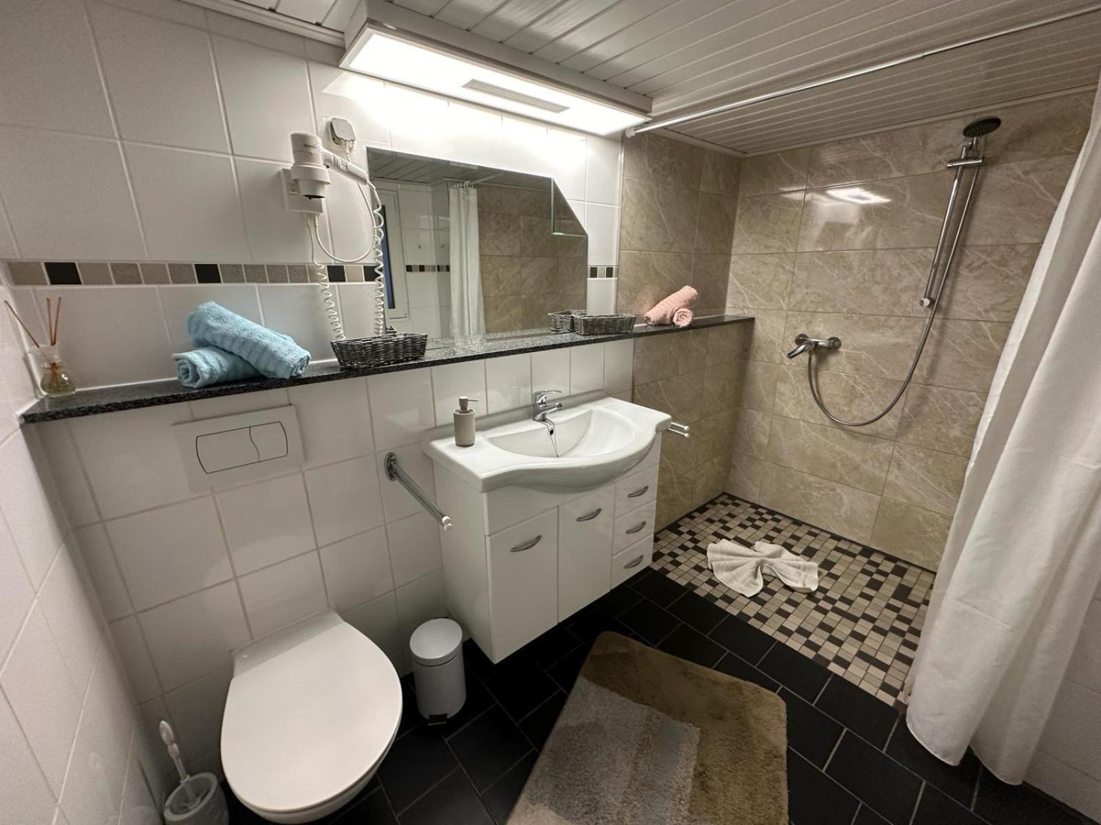 Christels Ferienwohnung 1 In Thale Mit Sonnenterrasse Und Grill Exterior foto